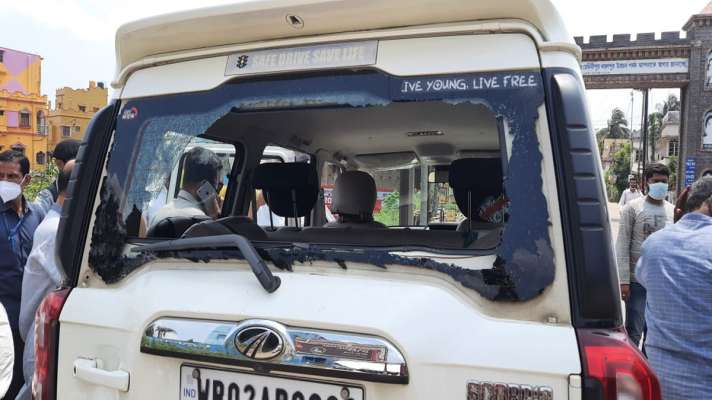 पश्चिम बंगाल: विदेश राज्यमंत्री वी मुरलीधरन के काफिले पर हमला, तोड़ दी गाड़ी,  TMC कार्यकर्ताओं पर आरोप | V Muraleedharan convoy attacked in West Bengal  allegedly by TMC ...
