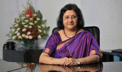 Fortune India 2015: देश की सबसे ताकतवर महिला बनीं एसबीआई चेयरपर्सन अरुंधति भट्टाचार्य Fortune India 2015: देश की सबसे ताकतवर महिला बनीं एसबीआई चेयरपर्सन अरुंधति भट्टाचार्य- India TV Paisa