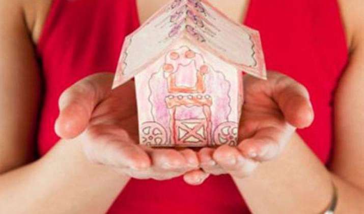 Tax saving formula: टैक्स बचाने का सबसे आसान तरीका है हाउस रेंट अलाउंस Tax saving formula: टैक्स बचाने का सबसे आसान तरीका है हाउस रेंट अलाउंस- India TV Paisa
