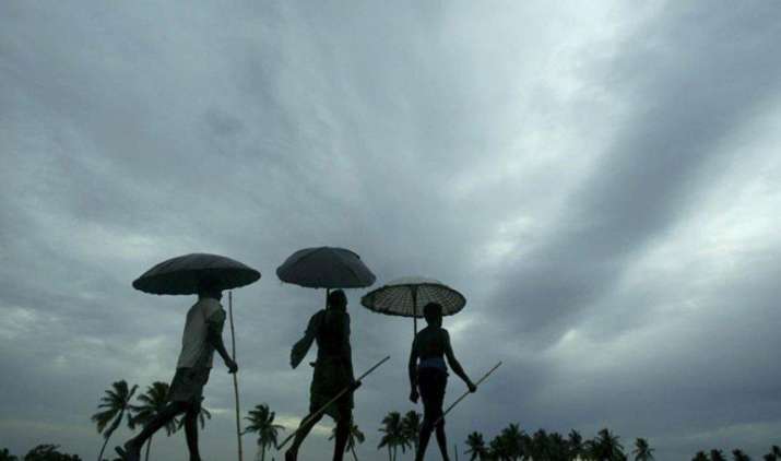 #Monsoon2017: दो दिन पहले केरल पहुंचेगा मानसून, IMD ने कहा- परिस्थिति अनुकूल समय पर होगी बारिश #Monsoon2017: दो दिन पहले केरल पहुंचेगा मानसून, IMD ने कहा- परिस्थिति अनुकूल समय पर होगी बारिश- India TV Paisa