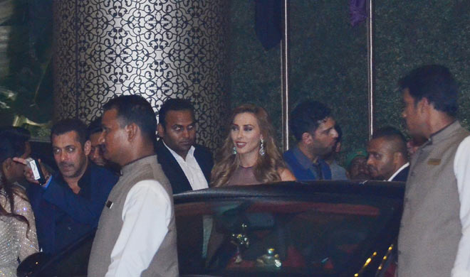 Iulia Vantur with Salman Khan