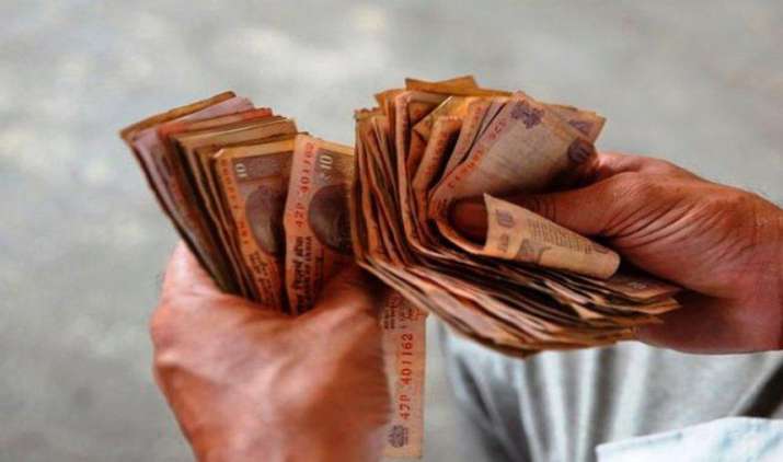 Calculation: देशभर में 10 लाख से अधिक आय वालों की संख्या सिर्फ 14 लाख, 1.63 करोड़ लोगों ने नहीं भरा टैक्स Calculation: देशभर में 10 लाख से अधिक आय वालों की संख्या सिर्फ 14 लाख, 1.63 करोड़ लोगों ने नहीं भरा टैक्स- India TV Paisa