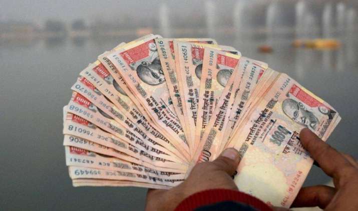बड़ी राहत: अब 14 नवंबर तक चलेंगे पुराने 500 व 1000 रुपए के नोट, पेट्रोल पंप और अस्पतालों में किए जाएंगे स्वीकार बड़ी राहत: अब 14 नवंबर तक चलेंगे पुराने 500 व 1000 रुपए के नोट, पेट्रोल पंप और अस्पतालों में किए जाएंगे स्वीकार- India TV Paisa