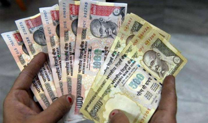 खुशखबरी! 2005 से पहले छपे 500 और 1000 के नोट को भी कर सकेंगे बैंक में जमा, RBI ने किया साफ खुशखबरी! 2005 से पहले छपे 500 और 1000 के नोट को भी कर सकेंगे बैंक में जमा, RBI ने किया साफ- India TV Paisa