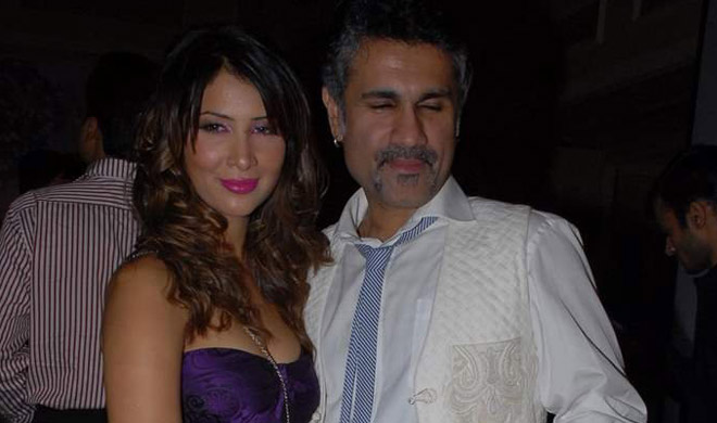 Kim Sharma with Arjun Khanna