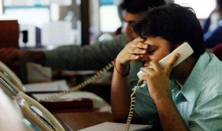 इन 3 कारणों से सेंसेक्स 184 और निफ्टी 67 अंक गिरकर बंद, ऑटो-रियल्टी शेयरों की हुई सबसे ज्यादा पिटाई इन 3 कारणों से सेंसेक्स 184 और निफ्टी 67 अंक गिरकर बंद, ऑटो-रियल्टी शेयरों की हुई सबसे ज्यादा पिटाई- India TV Paisa