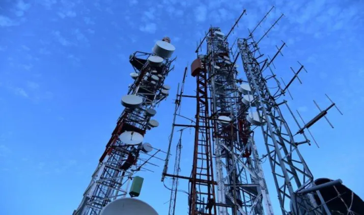 नक्सल प्रभावित इलाकों में 3000 और मोबाइल टावर स्थापित कर सकती है BSNL, संचार सुविधाएं बनेंगी मजबूत नक्सल प्रभावित इलाकों में 3000 और मोबाइल टावर स्थापित कर सकती है BSNL, संचार सुविधाएं बनेंगी मजबूत- India TV Paisa