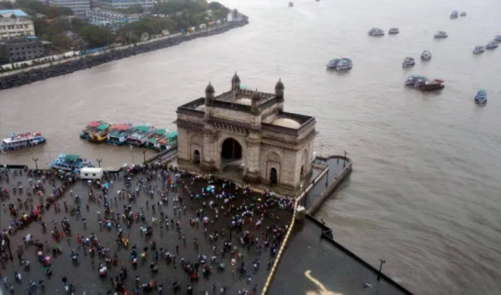 #Monsoon2017 : मुंबई में शुरू हुई मानसूनी बारिश, IMD के अनुसार जल्द ही उत्तर भारत में भी बरसेंगे बादल #Monsoon2017 : मुंबई में शुरू हुई मानसूनी बारिश, IMD के अनुसार जल्द ही उत्तर भारत में भी बरसेंगे बादल- India TV Paisa