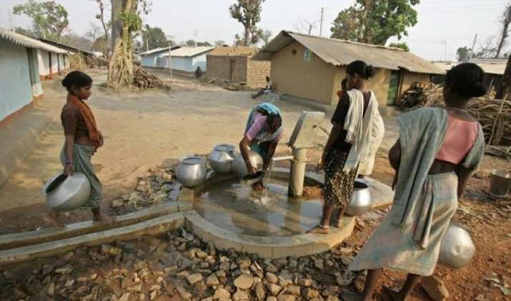 2022 तक होगा 115 पिछड़े जिलों का होगा कायापलट, प्रत्येक जिले का कार्यभार संभालेंगे सचिव स्तर के अधिकारी 2022 तक होगा 115 पिछड़े जिलों का होगा कायापलट, प्रत्येक जिले का कार्यभार संभालेंगे सचिव स्तर के अधिकारी- India TV Paisa