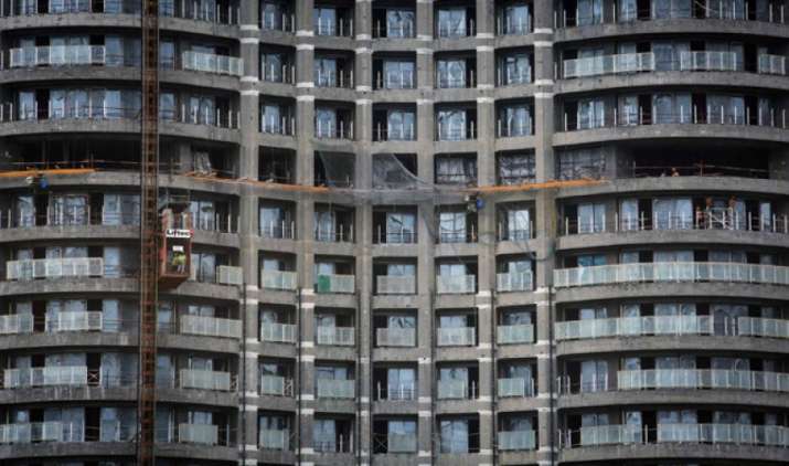 मुंबई महानगर में खाली पड़े हैं नव निर्मित 3.5 लाख से ज्यादा फ्लैट, खरीदारों का है इंतजार मुंबई महानगर में खाली पड़े हैं नव निर्मित 3.5 लाख से ज्यादा फ्लैट, खरीदारों का है इंतजार- India TV Paisa