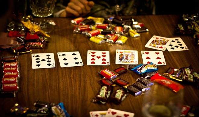 poker-party-1514710075.jpg