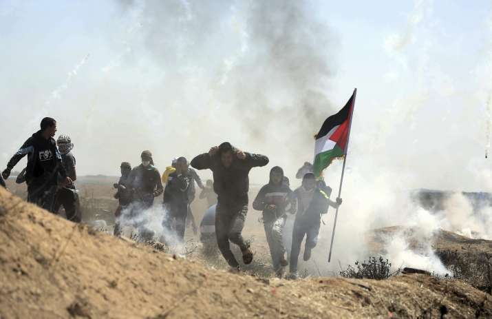 Deadly unrest on Gaza-Israel border as Palestinians resume protests Deadly unrest on Gaza-Israel border as Palestinians resume protests- India TV