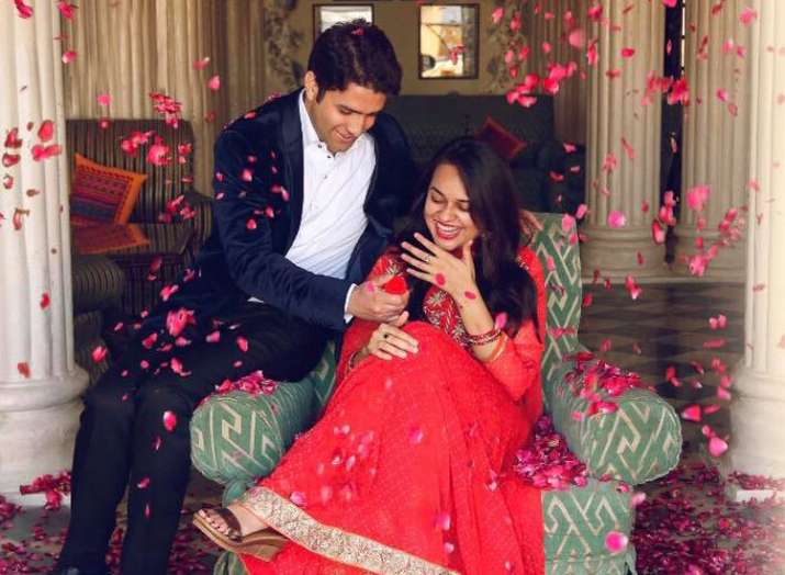 tina dabi and athar amir tina dabi and athar amir- India TV Hindi