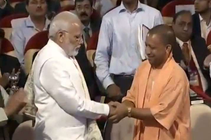 PM Narendra Modi with UP CM Yogi Adityanath PM Narendra Modi with UP CM Yogi Adityanath- India TV Hindi