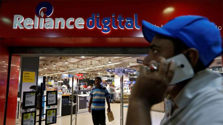 Reliance Industry likely to launch e commerce business by September says a report Reliance Industry likely to launch e commerce business by September says a report- India TV Paisa
