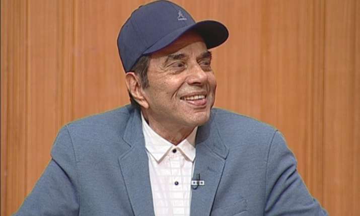 Dharmendra in Aap Ki Adalat Dharmendra in Aap Ki Adalat- India TV