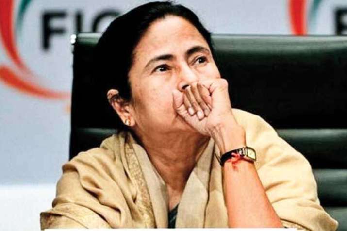 'दुर्व्यवहार और उत्पीड़न' के विरोध में तृणमूल कांग्रेस आज और कल मनाएगी काला दिवस 'दुर्व्यवहार और उत्पीड़न' के विरोध में तृणमूल कांग्रेस आज और कल मनाएगी काला दिवस- India TV Hindi