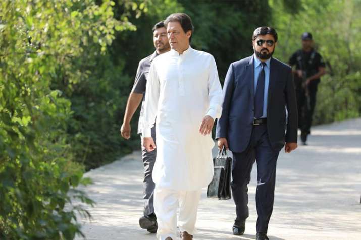 Pakistani PM Imran Khan to visit China in search of loans for Pakistan | Facebook Pakistani PM Imran Khan to visit China in search of loans for Pakistan | Facebook- India TV Hindi