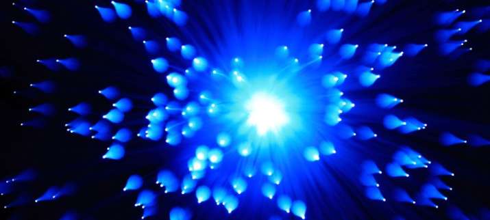 Blue light is helpful in reducing blood pressure says study Blue light is helpful in reducing blood pressure says study- India TV Hindi