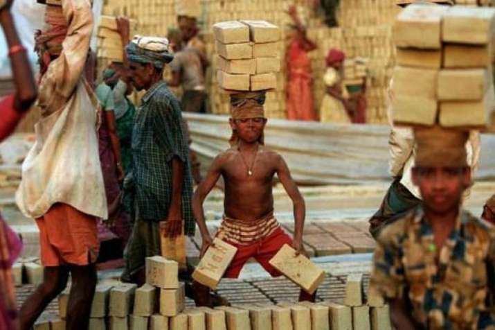 Heatwaves saw output of Indian workforce declining 7% in 2017 | PTI Representational Heatwaves saw output of Indian workforce declining 7% in 2017 | PTI Representational- India TV