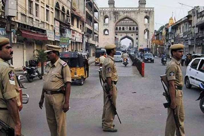 'Green corridor' for heart transplant created in Hyderabad by traffic police | PTI Representational 'Green corridor' for heart transplant created in Hyderabad by traffic police | PTI Representational- India TV Hindi