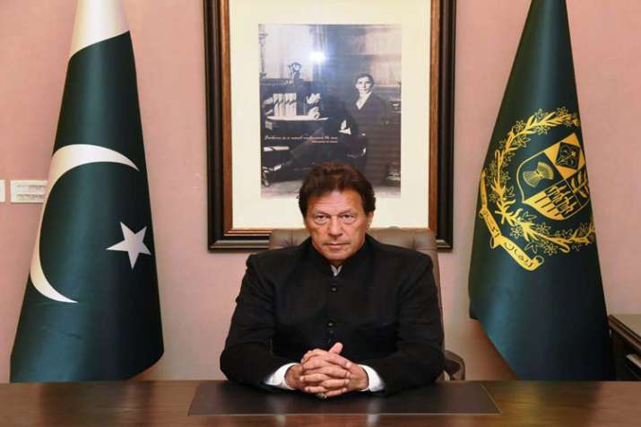Imran Khan asks military to respond decisively to any Indian aggression or misadventure Imran Khan asks military to respond decisively to any Indian aggression or misadventure- India TV Hindi
