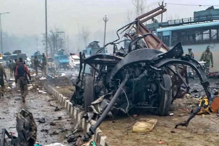 पुलवामा हमले पर बड़ा खुलासा, साज़िश में शामिल था पाक सेना का मेजर पुलवामा हमले पर बड़ा खुलासा, साज़िश में शामिल था पाक सेना का मेजर- India TV