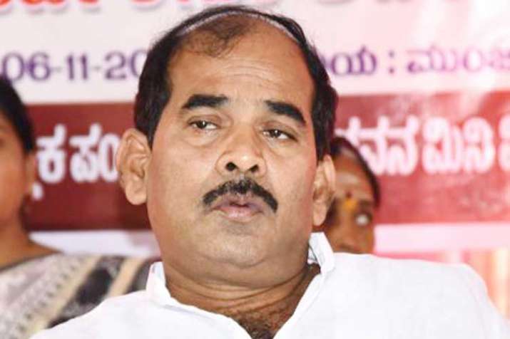 karnataka minister cs shivalli karnataka minister cs shivalli- India TV Hindi