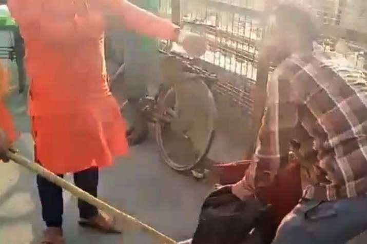 Kashmiri street vendors thrashed in Lucknow, one arrested | PTI Kashmiri street vendors thrashed in Lucknow, one arrested | PTI- India TV