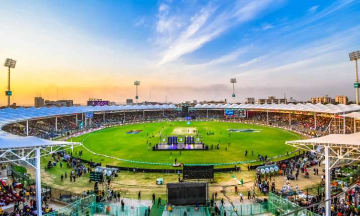 पाक ने क्राइस्टचर्च मस्जिद हमले के बावजूद PSL के रंगारंग समापन समारोह को सही ठहराया पाक ने क्राइस्टचर्च मस्जिद हमले के बावजूद PSL के रंगारंग समापन समारोह को सही ठहराया - India TV