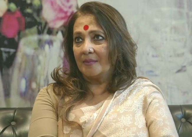 TMC leader Moon Moon Sen justifies violence during polling in West Bengal TMC leader Moon Moon Sen justifies violence during polling in West Bengal - India TV Hindi