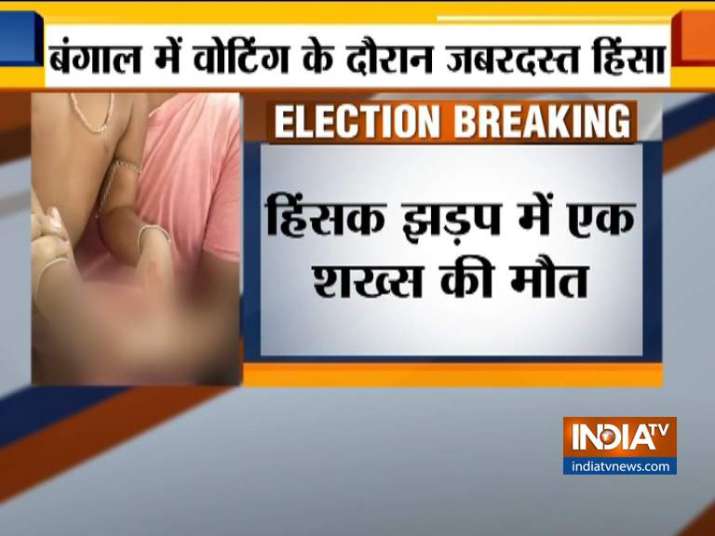 Man standing in a queue to vote killed in clashes between Congress and TMC workers in Murshidabad Man standing in a queue to vote killed in clashes between Congress and TMC workers in Murshidabad- India TV
