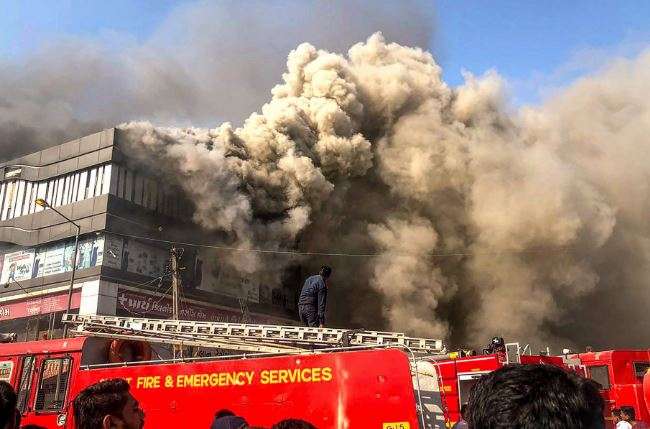 SURAT FIRE SURAT FIRE- India TV