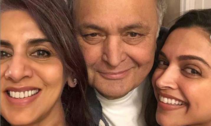 Deepika Padukone met Rishi Kapoor and Neetu Kapoor in New York Deepika Padukone met Rishi Kapoor and Neetu Kapoor in New York- India TV