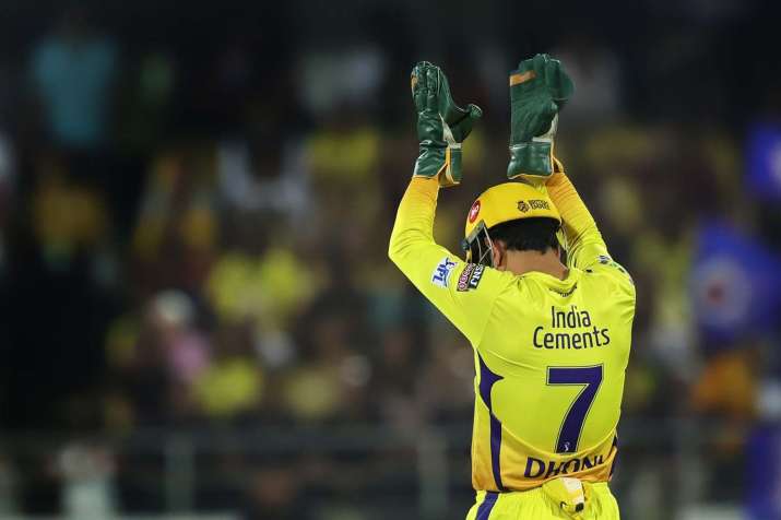 IPL 2019 Final: आईपीएल इतिहास के सबसे सफल विकेटकीपर बने एमएस धोनी, दिनेश कार्तिक को पीछे छोड़ा IPL 2019 Final: आईपीएल इतिहास के सबसे सफल विकेटकीपर बने एमएस धोनी, दिनेश कार्तिक को पीछे छोड़ा- India TV Hindi