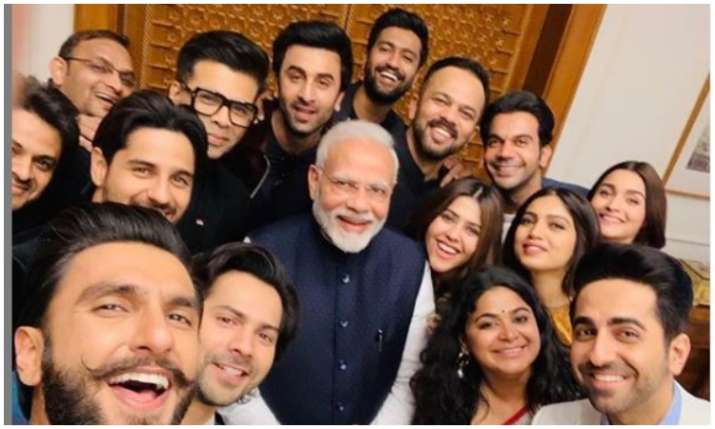 Bollywood stars congratulate PM Modi Bollywood stars congratulate PM Modi- India TV Hindi