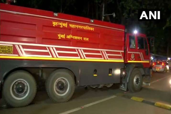 Major fire breaks out at under-construction warship of Indian Navy in Mumbai Major fire breaks out at under-construction warship of Indian Navy in Mumbai- India TV Hindi