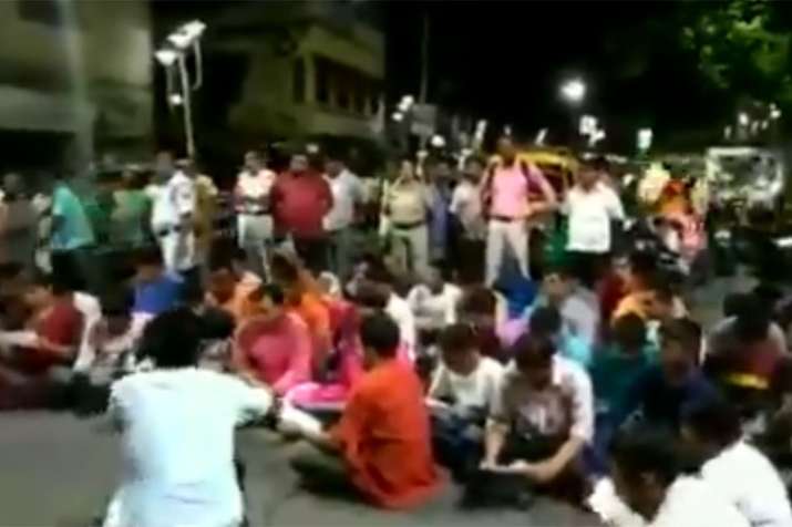 West Bengal BJP youth wing chants Hanuman Chalisa to protest against Friday namaz | ANI West Bengal BJP youth wing chants Hanuman Chalisa to protest against Friday namaz | ANI- India TV