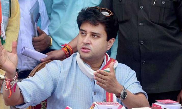 Congress Leaders from western UP clashes with Jyotiraditya Scindia in Delhi Congress Leaders from western UP clashes with Jyotiraditya Scindia in Delhi- India TV Hindi