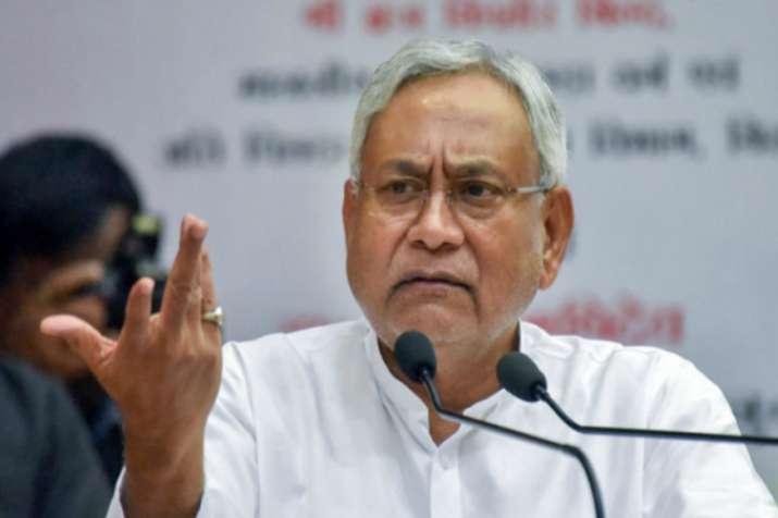 क्या नीतीश कुमार बढ़ा रहे हैं बीजेपी से दूरी? धारा 370 पर दिया यह बड़ा बयान क्या नीतीश कुमार बढ़ा रहे हैं बीजेपी से दूरी? धारा 370 पर दिया यह बड़ा बयान- India TV Hindi