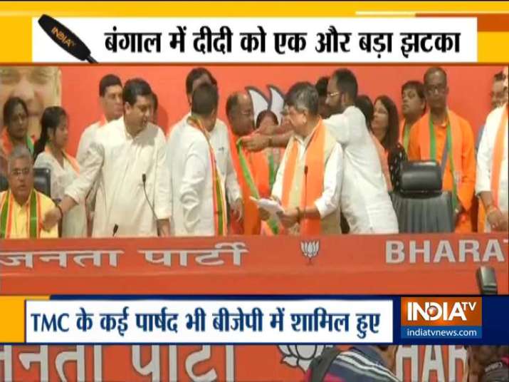TMC MLA Join BJP TMC MLA Join BJP- India TV Hindi