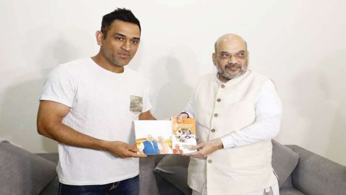 Dhoni to join BJP? Dhoni to join BJP?- India TV Hindi