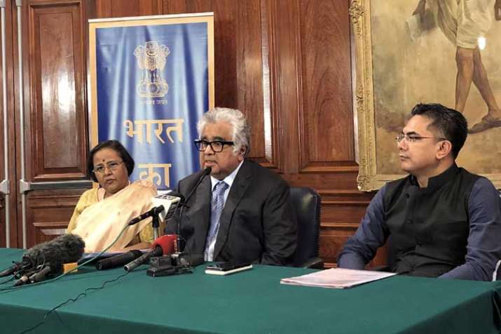 Senior advocate Harish Salve addresses a press... Senior advocate Harish Salve addresses a press...- India TV