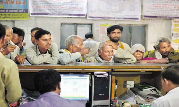 Deposits in Jan Dhan accounts cross Rs 1 lakh crore Deposits in Jan Dhan accounts cross Rs 1 lakh crore- India TV Paisa