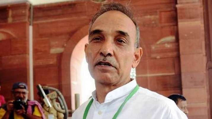 ‘मक्का मस्जिद हमले की जांच के दौरान एक मुख्यमंत्री ने दी थी नौकरी से हाथ धोने की धमकी’ ‘मक्का मस्जिद हमले की जांच के दौरान एक मुख्यमंत्री ने दी थी नौकरी से हाथ धोने की धमकी’- India TV