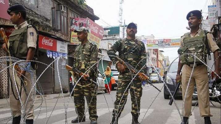 पाकिस्तान को सता रहा भारत से जंग में हार का डर, उठाया यह कदम पाकिस्तान को सता रहा भारत से जंग में हार का डर, उठाया यह कदम- India TV Hindi
