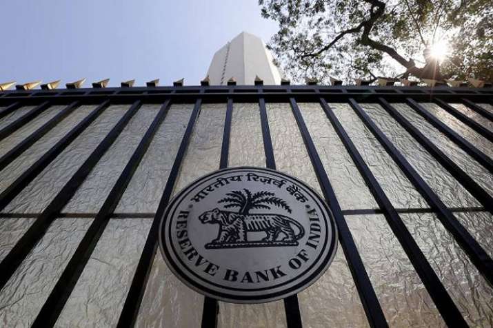 Reserve Bank of India Repo rate cut by 35 basis points know how it effect to your emi and economy Reserve Bank of India Repo rate cut by 35 basis points know how it effect to your emi and economy- India TV Paisa