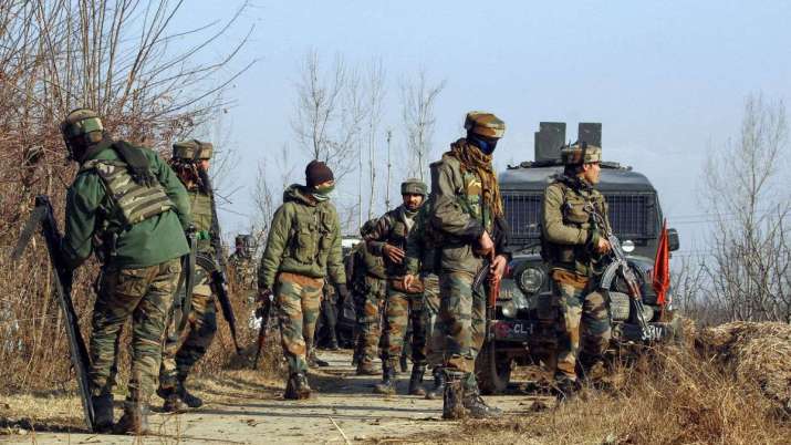 Encounter breaks out between terrorists, security forces in Shopian, IED blast in Pulwama | PTI Repr Encounter breaks out between terrorists, security forces in Shopian, IED blast in Pulwama | PTI Repr- India TV