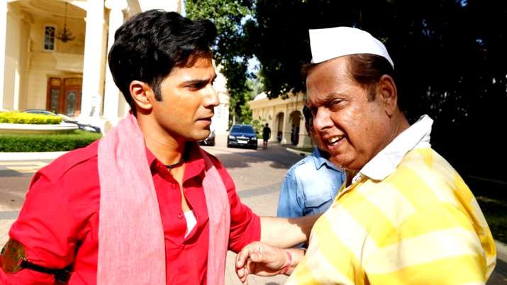 Varun Dhawan with father David Dhawan Varun Dhawan with father David Dhawan- India TV