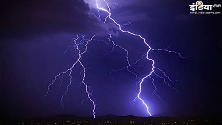 celestial lightning celestial lightning- India TV Hindi